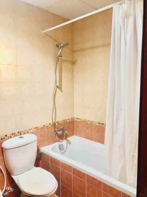 Panoramic Sea Views Studio Apartment - Marina Dubai Bagian luar foto